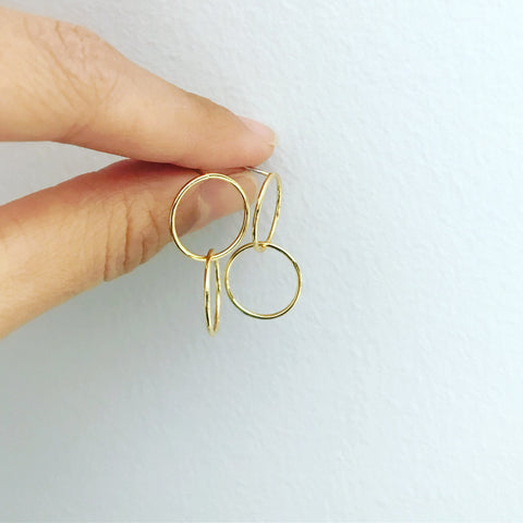 Interlocking Hoop Earrings